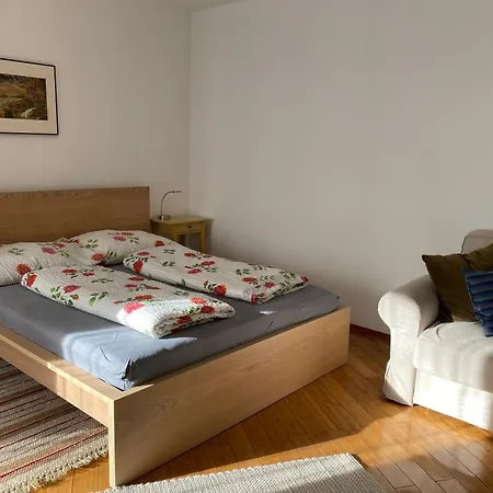 Grazbachgasse - Gratis Tiefgaragenplatz