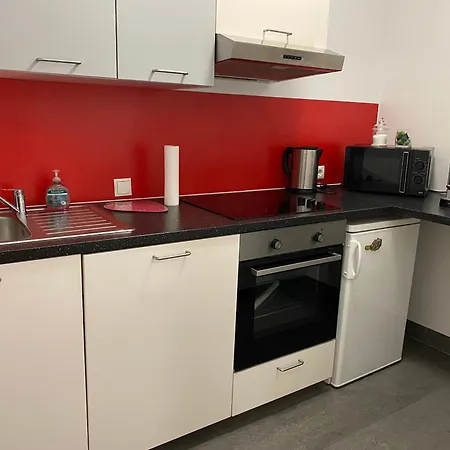 Grazbachgasse - Gratis Tiefgaragenplatz Apartment *