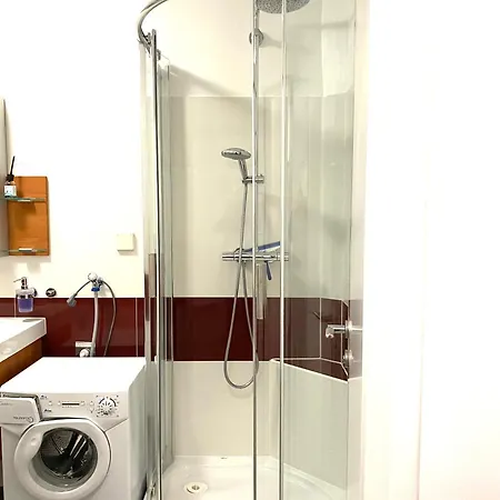 Grazbachgasse - Gratis Tiefgaragenplatz Apartament *