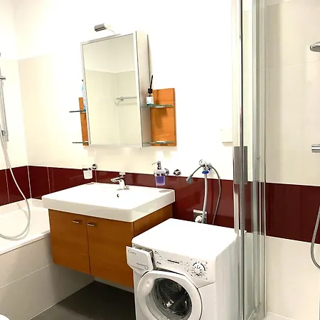 Grazbachgasse - Gratis Tiefgaragenplatz * Graz