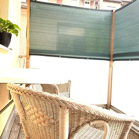 Grazbachgasse - Gratis Tiefgaragenplatz Appartamento